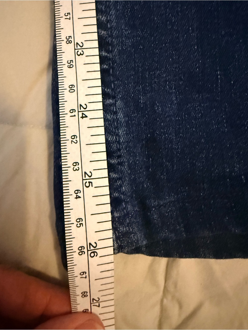 MOTHER The Dazzler Hover Jeans Invitation Only Size 26 Distressed Dark Blue - Picture 13 of 16